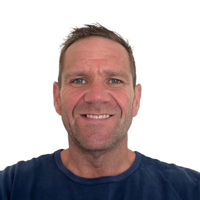 Lead gen for trade businesses - https://t.co/YxdLn0hJzQ. Currently building https://t.co/FMLNQId04w