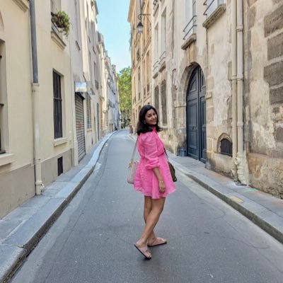Lecturer @nuscollege | Visiting Faculty at CEE & Presage Sciences Po| Feminism, Gender, Urban, Violence, South Asia | Fieldsites: Banaras, Singapore and Paris