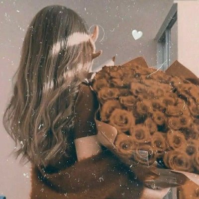 SLilysophia's profile picture. Keep your head, heels, and standards high😎✨