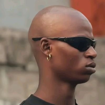 tonydecor09's profile picture. Arrange yourself