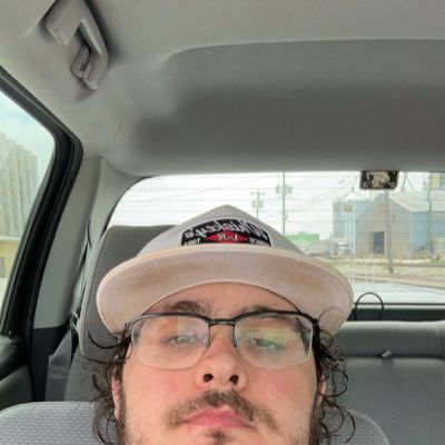 herduckachud's profile picture. 