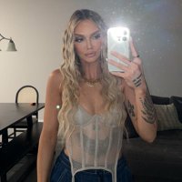 m o (@mo_elizabethhh) 's Twitter Profile Photo m o (@mo_elizabethhh) 's Twitter Profile Photo