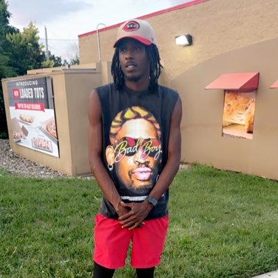 New Page Deleted at 7k get me back there Follow I follow back Retweet I Retweet Back Papii Snow ❄️