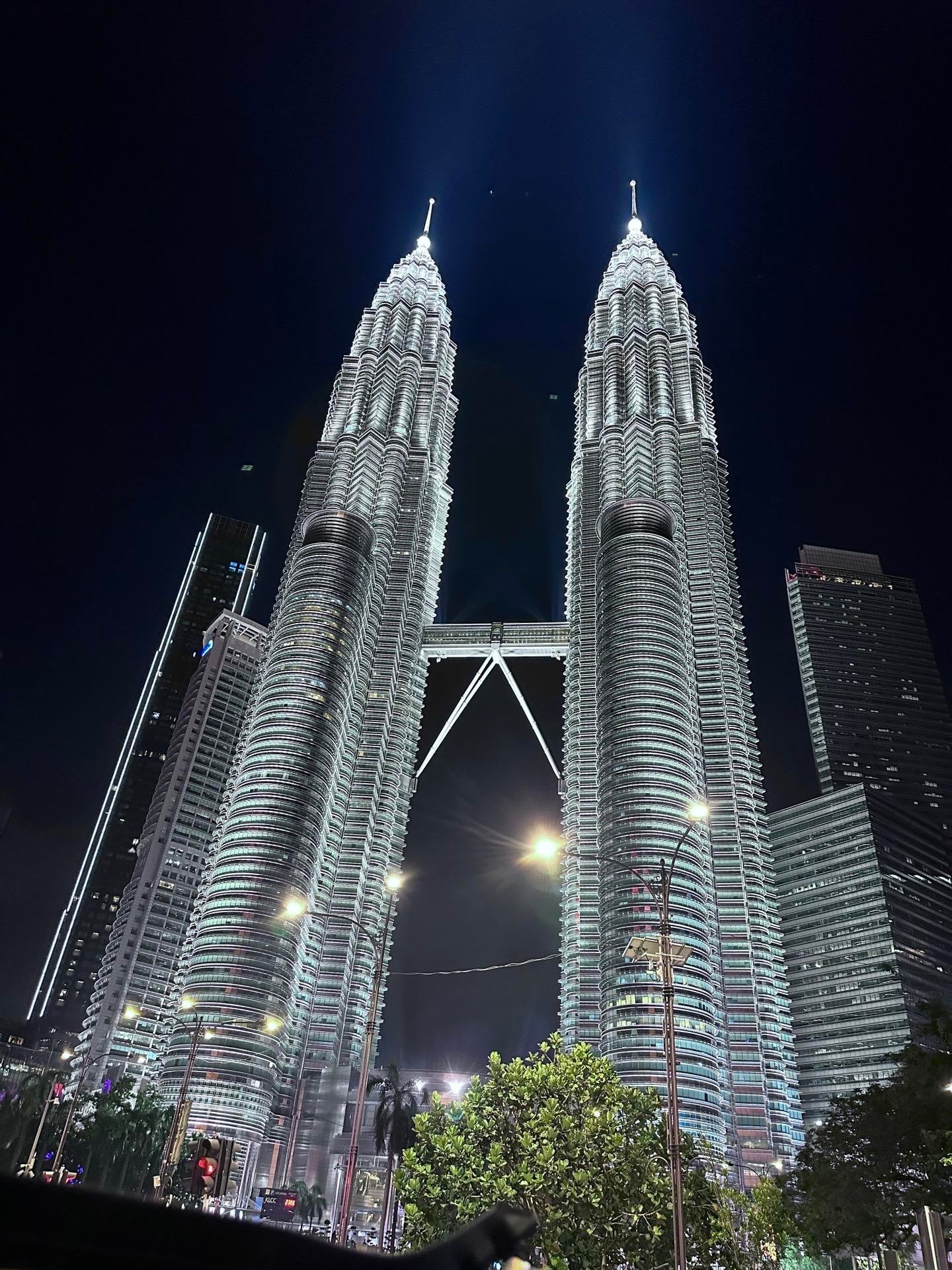 ThiosarelV0o's profile picture. Want to meet more friends