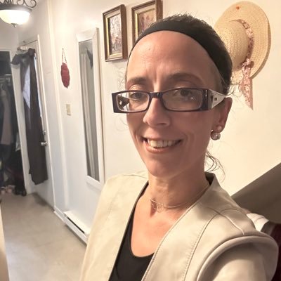 Desormeaux1978's profile picture. Yo’La/A’HO welcome. I am part of the galactic federation as a lightworker here on earth. 🕉️♋️💫✨🌙