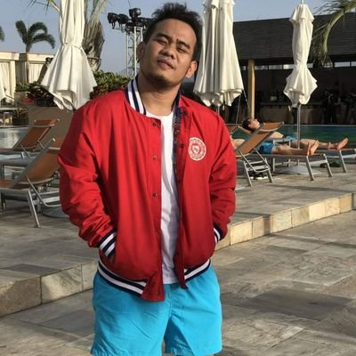 badzsestoso08's profile picture. 