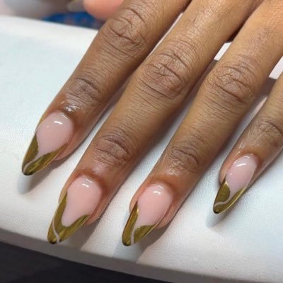 want a perfect nails? I got you covered available for booking