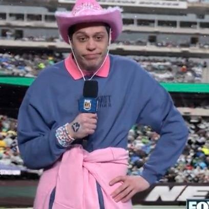 CaraFTW1's profile picture. I usually chime in during hockey games