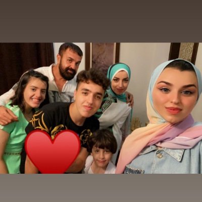Hello we are a family from gaza
Help us to rebuild our life and complete our education 💔🙏