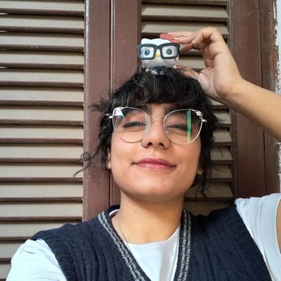 31 👩🦳 | Cats 💓🐈⬛🐈 | given fan 🥁🎸 | music anime enthusiast 🎧