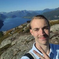 Dennis (@dennisl1598) Twitter profile photo