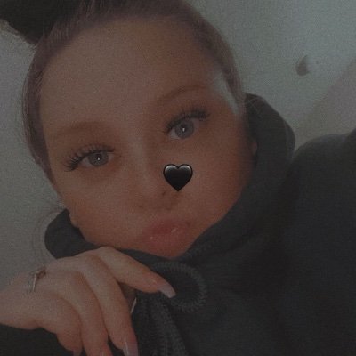 PinkDiamond9082's profile picture. 