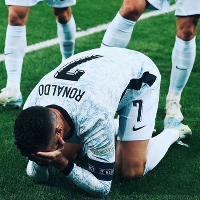 MKvng_80's profile picture. Made in Nigeria 🇳🇬 found in Liverpool 🔴💪⚽ Liverpool forever 🔴❤️💯
 #YNWA
#Stayhomestaysafe