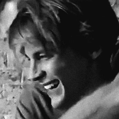 vnkvsky's profile picture. хазгром, жиза и карты таро.