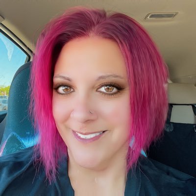 ッWriter, Dreamer, Sports Lover, CLE Girl, Ohio Native