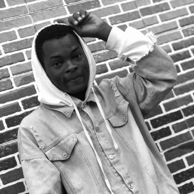 Timi_TIZZLE101's profile picture. I'm am upcoming artist🎤🎧
A songwriter 📝
A shoemaker 👞
Proudly Muslim 🕌🏺
Yoruba Demon 😈