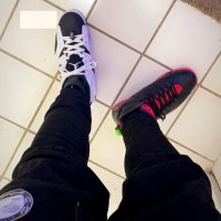 黑公牛 (@_trappedout) 's Twitter Profile