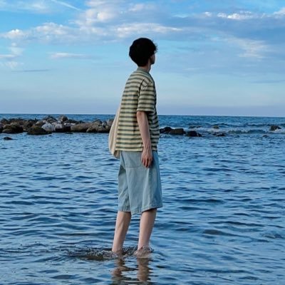 どうも、役立たずのリンです。人文より?の社会学徒。G&S,Q研究、カルスタ。愚痴と怒りが多め💦。