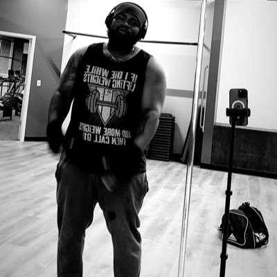 W0lfePlays's profile picture. Content Creator | Software Developer | Anime Enthusiast | Positivity is 🔑 I lift weights and put them down.