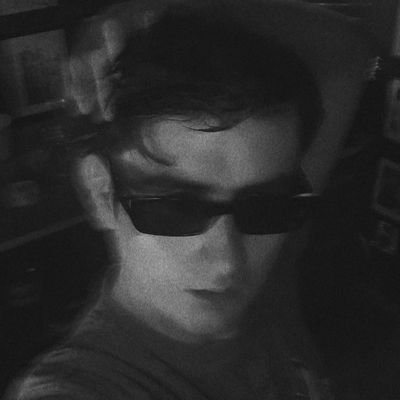 Life is short, be kind, play some video games, enjoy some drag. It's that easy.  (He/Him)
