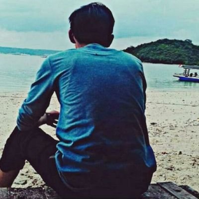 alief_010's profile picture. 