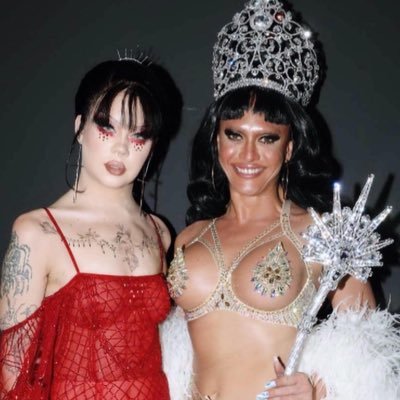 gojosmanwhore's profile picture. yass queen skinny legend versace boots the house down slay queen hunty mama and oop daddy work charli xcx snatch my wig