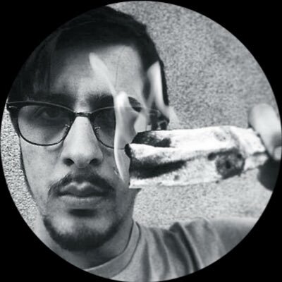 Have dedication & patients | Portrait Photographer | Hufflepuff & Pukwudgie 🦡🖤💛🌎| 🍷Connoisseur | 🤓🐉Enthusiast | My Instagram: @NikoHoltPhotography|🌿📷30