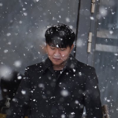 sumiyadrj's profile picture. Student of life. Specializing in product/business development. Trader. Technophile. Nothing matters if you're not practitioner.
