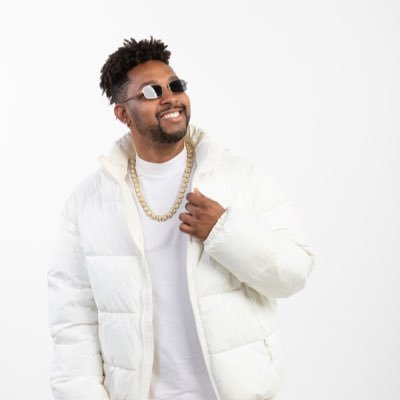 EduLimaOficial's profile picture. 🎤𝘊𝘢𝘯𝘵𝘰𝘳 ✍🏾𝘊𝘰𝘮𝘱𝘰𝘴𝘪𝘵𝘰𝘳 💿 Ouça EDU PAGODR QUE A GENTE GOSTA VOL.01  https://t.co/Mj5Nk7cwq0