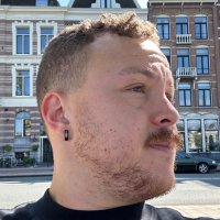 niccc (@nichugmetight) 's Twitter Profile