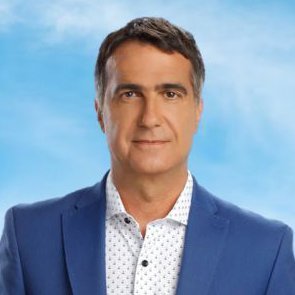 NUEVO EN Twitter, todavía estoy tratando de entenderlo Jajaja...