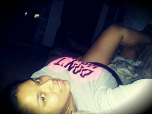 just your average girl with an extradionary personality ;)