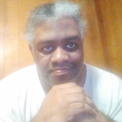 45 y/o single into art, fitness, and, bodybuilding.