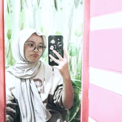 AmoraKemal91629's profile picture. mora