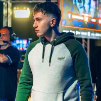 castrz (@casttroman) 's Twitter Profile