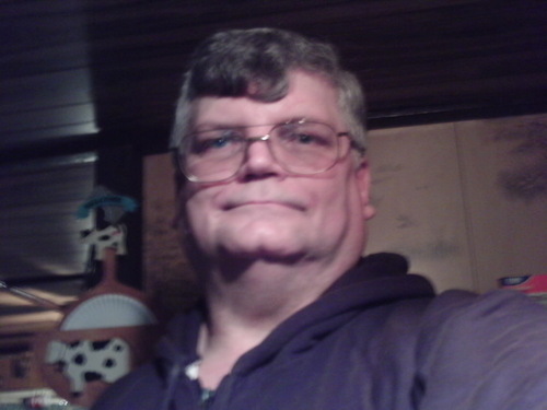 Born in the late 50's and have old fashion values and love rock music and older cars. Love TV and movies and comedy. I am disabled.