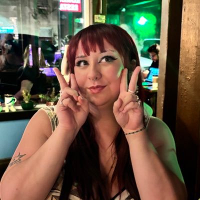 saiIorIoonas's profile picture. i eat bugs you big dumb bitch