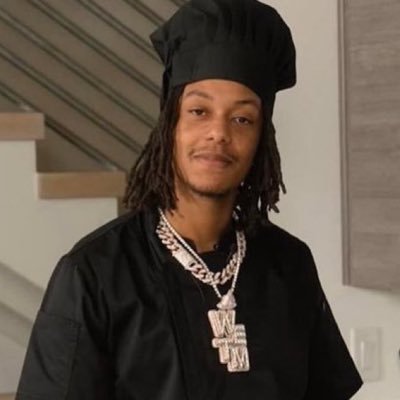 YotHts6's profile picture. 🖤