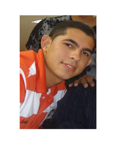 servo e adorador do meu senhor. , amo meu  Senhor, minha namorada Elaine e minha familia,  minha missão é pregar o evangelho, e dizer que só jesus salva.