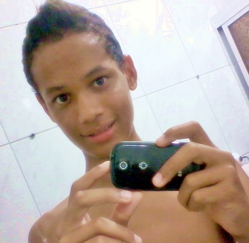 Por motivos de HAKIAAÇÃO do meu antigo msn add o novo michael_naca@hotmail.com.br