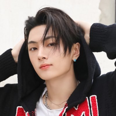 #제이’s bff ! 020423 - 120323 - 020324 ; fan account ~ https://t.co/bGt7bhyJQO ~ slow replies = acads
