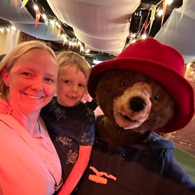 DungateJoanne's profile picture. Mum to 3 boys, community project manager, and volunteer for AG School. Wish time would slow down!