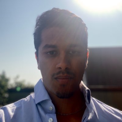 MalikR0SE's profile picture. 