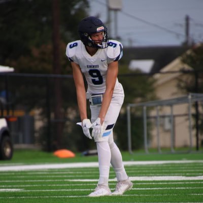 | 6'3 185lbs | C/O 2028 | WR/TE | Varsity | Kingwood HS | HTX | | 346-842-2475 | thobir9@gmail.com | insta-thomas_b_009 |