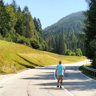 apogeo2012's profile picture. 