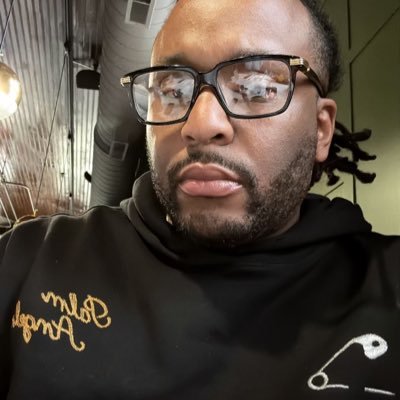 Father•Software Developer • Photographer• Unique Memories Photography •Jameson Connoisseur• I Am The Definition Of Evolution •#Java •