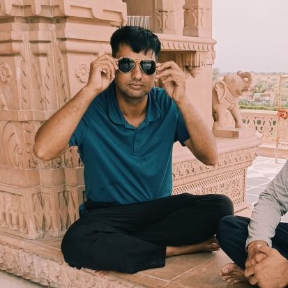 किसानपुत्र, cricket lover,सर्वे भवन्तु सुखिनः,महाकाल के दिवाने,दिल और दिमाग के टकराव में दिल की सुनो।
चिंतन करो, चिंता नहीं, नए विचारों को जन्म दो।