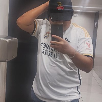 Futuro ingeniero; Real Madrid; Electronica; Futbolista; Maroon 5;