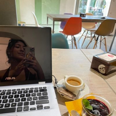 Leandra_chf's profile picture. 22, Italia 🇮🇹