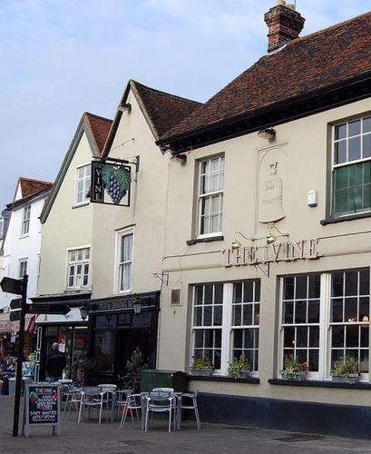 TheVinePub's profile picture. High Street Gastro Pub located in Ware, Hertfordshire.
Seasonal food with great produce, special guest ales, well matched wines and local music talent showcased